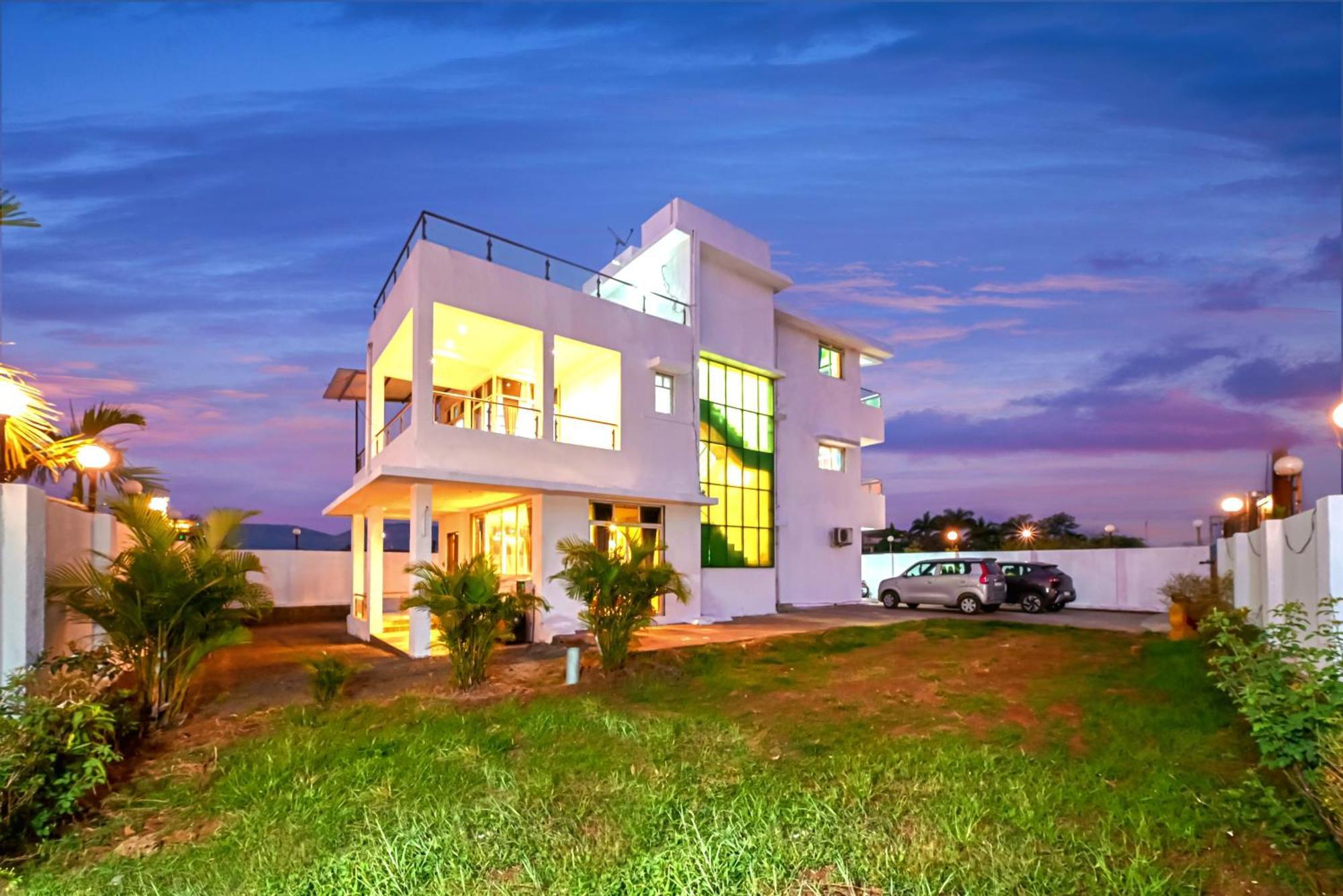 Empyrean Stay II 6Bhk Big Daddy Villa Ll Ac II Pvt Pool II Terrace View II Lux 罗纳瓦拉 外观 照片